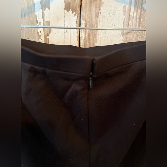 Chicos Black skirt size 16 (3) front slit - Picture 4 of 5